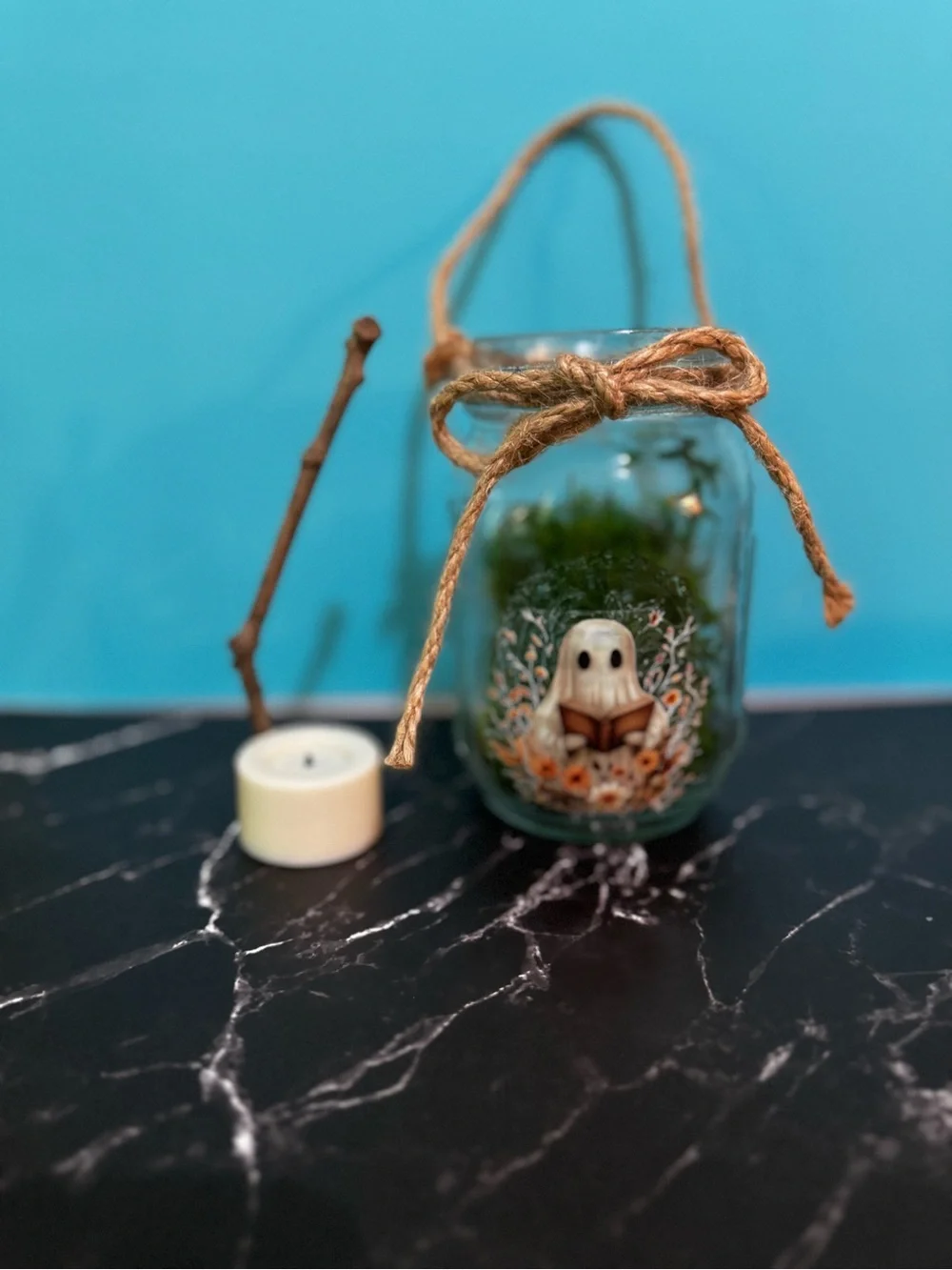 📕 👻 Book Loving Ghost Tea Light Decor